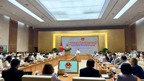 CÂU LẠC BỘ SAO VÀNG ĐẤT VIỆT TỔ CHỨC CHUỖI CHƯƠNG TRÌNH KẾT NỐI GIAO THƯƠNG VỚI CÔNG TY TNHH SẢN XUÁT THƯƠNG MẠI DỊCH VỤ THIÊN PHÁT ĐẠT; CÔNG TY CỔ PHẦN KHOÁNG SẢN VÀ XÂY DỰNG BÌNH DƯƠNG TẬP ĐOÀN CÔNG NGHIỆP CAO SU VIỆT NAM